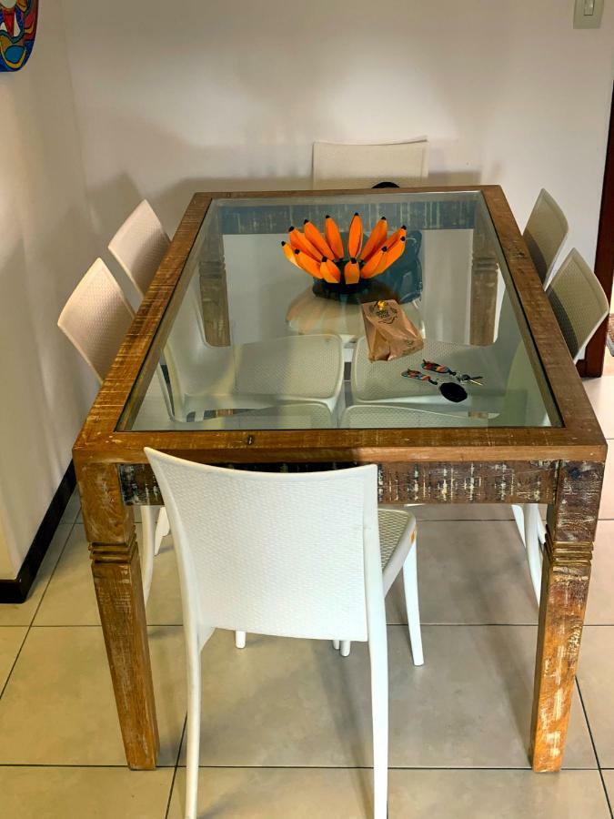 Duplex Com Hidromassagem - Praia Do Forte Exterior photo